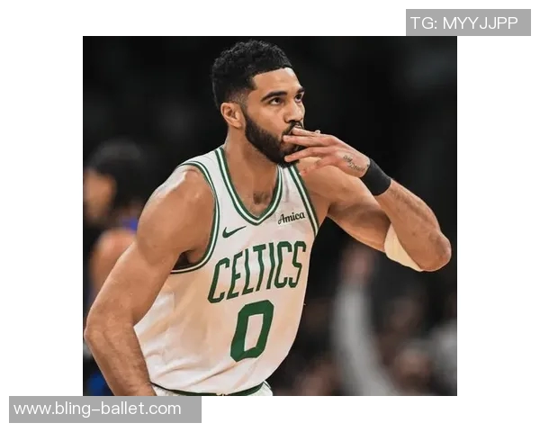 马祖拉每日与塔图姆沟通关注其身体与心理状态的变化与调整 马祖拉每日与塔图姆沟通关注其身体与心理状态的变化与调整